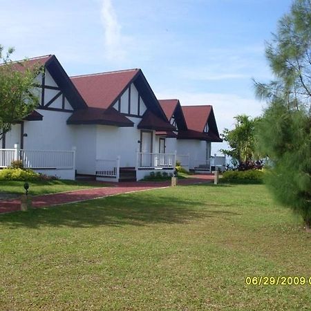 Anhawan Beach Resort Oton ภายนอก รูปภาพ